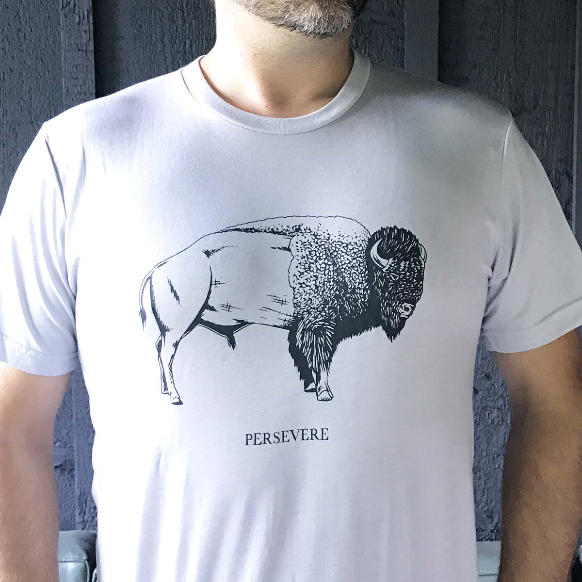 Persevere T-shirt : Bison